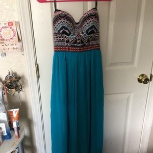 Marineblu embroidered maxi dress